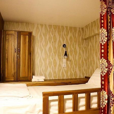 Wayfarer'S Rest Hotel Yangon Ruang foto